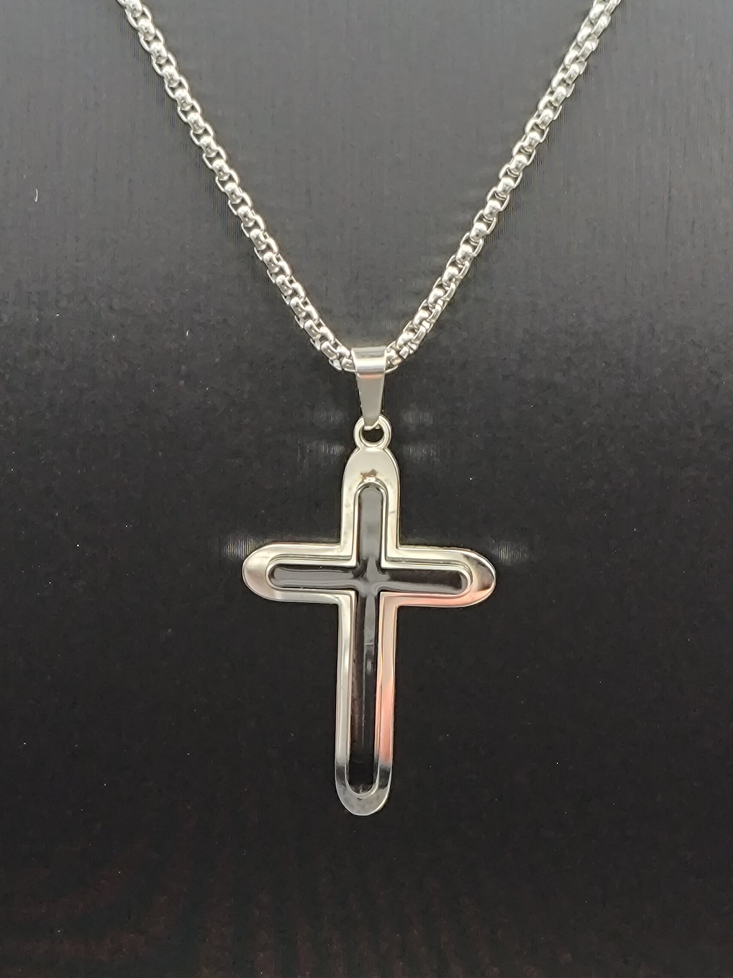 Collana Cross