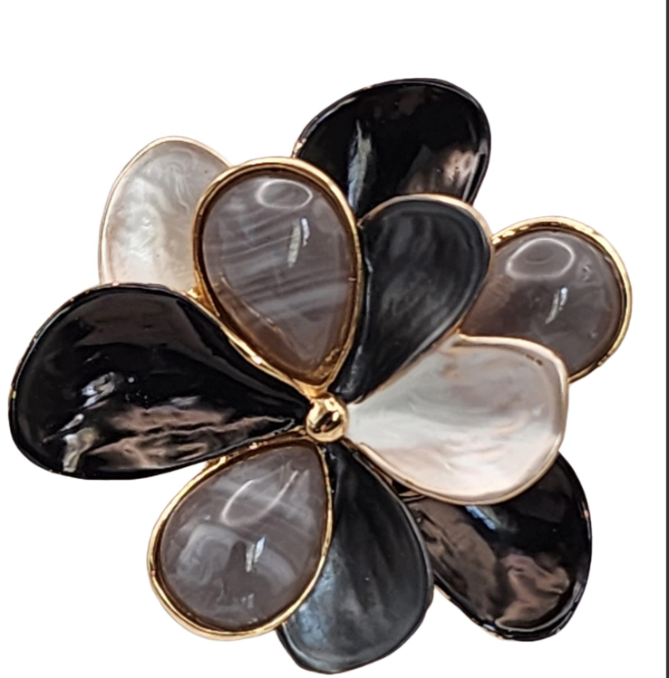 Spilla calamita Flower